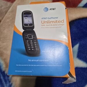 ATT PREPAID CELL PHONE NEVER USED
